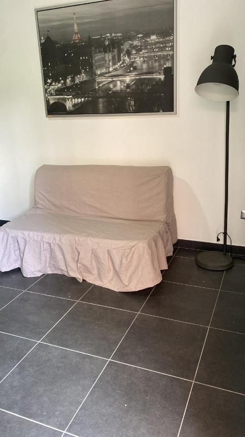 Napoli Centro Casa Con Due Camere E Cucina מראה חיצוני תמונה